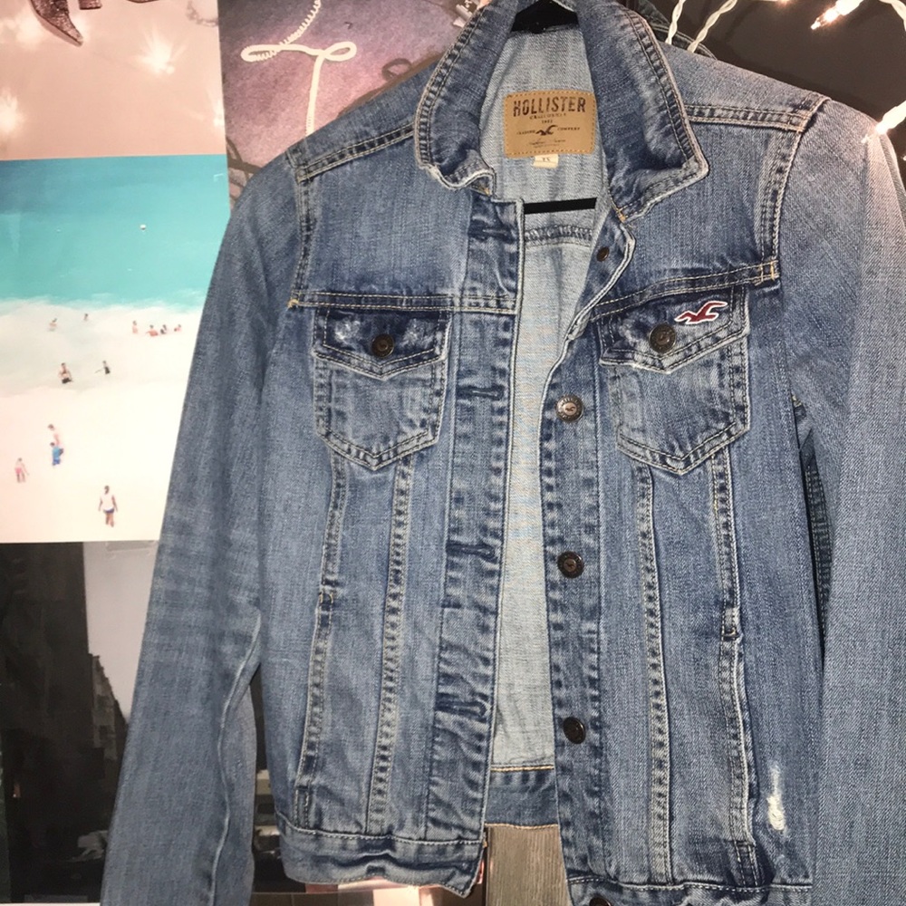 In style!! Hollister Jean jacket